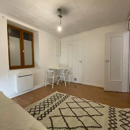 Apartment Charmant Studio 2 Pieces