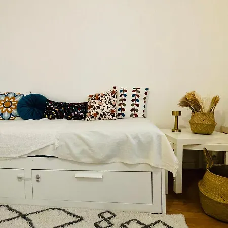 Apartment Charmant Studio 2 Pieces